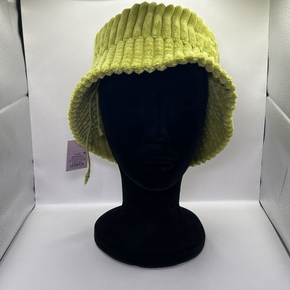 NWT Wild Fable Womens Green Ribbed Corduroy Bucket Hat OS Adjustable